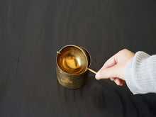 画像をギャラリービューアに読み込む, Arne Jacobsen “Cylinda-line” Brass ashtray