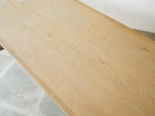 画像をギャラリービューアに読み込む, アイナーラーセン&アクセルベンダーマッセン&ヤコブルンドのコーヒーテーブル Ejner Larsen&Aksel Bender Madsen Jacob Lundの彫刻 オーク 北欧ビンテージのローテーブル 天板に彫刻装飾