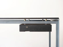 画像をギャラリービューアに読み込む, Poul Kjærholm “Professor Table”