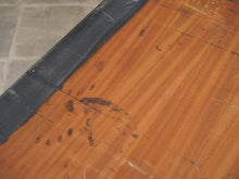 画像をギャラリービューアに読み込む, Poul Kjærholm “Professor Table”