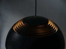 画像をギャラリービューアに読み込む, Arne Jacobsen “AJ” pendant light