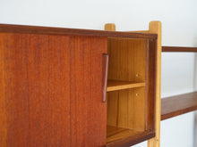 画像をギャラリービューアに読み込む, 北欧デザインのウォールユニット 飾り棚 本棚 シェルフ ビンテージ アンティーク キャビネットの取っ手もおしゃれ