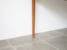 画像をギャラリービューアに読み込む, Johannes Andersen Christian Linneburg Dining table ヨハネス アンダーセン ダイニングテーブル 北欧デザイン 長方形テーブルの脚