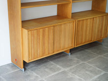 画像をギャラリービューアに読み込む, Hans J Wegner Ry100 Wall unit ハンスJウェグナーの棚のキャビネット