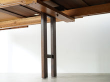 画像をギャラリービューアに読み込む, ヨルゲン・クリステンセンのダイニングテーブルを延長時の脚