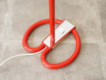 画像をギャラリービューアに読み込む, アンダーパーソンのフロアランプ アトリエリクタン Anders Pehrson Bumling floor lamp Ateljé Lyktan スタンドライト 北欧 赤い照明 おしゃれな間接照明 ランプの土台