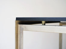 画像をギャラリービューアに読み込む, Poul Kjærholm “Academy table”