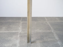 画像をギャラリービューアに読み込む, Poul Kjærholm “Academy table”