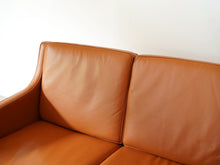 画像をギャラリービューアに読み込む, Erik Wørts Model L601/2 Sofa FDB møbler エリックウォルツ ワース レザーのソファ 革張りのリビングソファ 二人掛け 北欧デザイン ソファの背もたれ