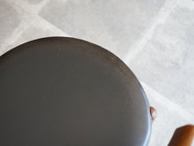 画像をギャラリービューアに読み込む, Erik Andersen Palle Pedersen Chair with rosewood inlays エリック・アンダーセンパレ・ペダーセン ローズウッドの嵌め込みのある背もたれの椅子 ダイニングチェア北欧ヴィンテージ 椅子の座面は黒革