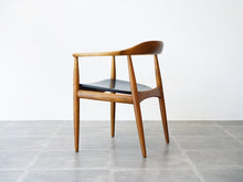 画像をギャラリービューアに読み込む, アルネ・ウォール・イヴァーセンのアームチェア Arne Wahl Iversen Armchair 北欧デザインのヴィンテージチェアの背面