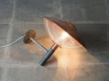 画像をギャラリービューアに読み込む, ブラケットライト 北欧デザインのウォールランプ Henning Larsen アンティークな壁の照明 点灯イメージ