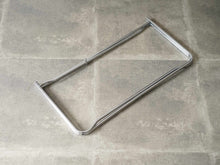 画像をギャラリービューアに読み込む, Hans J Wegner GE453 Tray Table ハンスJウェグナー ゲタマ製のトレイテーブルのスチール製フレーム折りたたみ