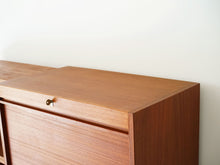 画像をギャラリービューアに読み込む, ハンスJウェグナー キャビネット 本棚 Hans J. Wegner天面