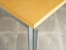 画像をギャラリービューアに読み込む, ポール・ケアホルム PK51テーブル デスク EKC製 Poul Kjærholm PK51 table desk ケアホルムのワークテーブルの角