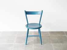 画像をギャラリービューアに読み込む, ボーエ・モーエンセン 青い椅子 北欧ビンテージ ダイニングチェア Børge Mogensen Blue chair モーエンセンの椅子の正面やや上から