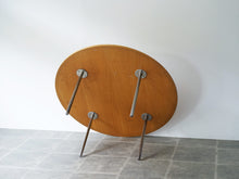 画像をギャラリービューアに読み込む, ポール・ケアホルムのテーブル 丸テーブル北欧 Poul Kjærholm PK39 Table テーブルの裏面