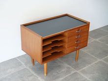 画像をギャラリービューアに読み込む, ハンスJウェグナー JH585 電話台 サイドテーブル Hans J Wegner テーブルを左から