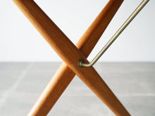 画像をギャラリービューアに読み込む, ハンスJウェグナーのX-ledテーブルAT308 Hans J. Wegner AT308 Table テーブルの脚と天板を繋ぐ真鍮