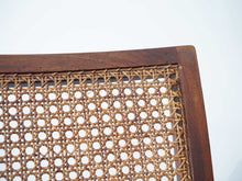 画像をギャラリービューアに読み込む, フリッツ・ヘニングセンのマホガニーとレザーと籐のダイニングチェア 北欧ビンテージ 椅子の背もたれの籐とマホガニーのフレーム