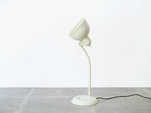 画像をギャラリービューアに読み込む, クリスチャンデルのスタンドライト モデル6551 白のランプ カイザーイデル 初期モデル Christian Dell Model 6551 Kaiser Idell