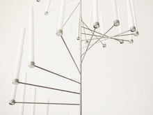 画像をギャラリービューアに読み込む, ポールケアホルム キャンドル立て シャンデリア モダン Poul Kjærholm PK101 Candlestick ケアホルムのキャンドルホルダーPK101の下から見た様子