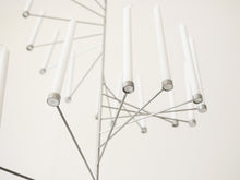 画像をギャラリービューアに読み込む, ポールケアホルム キャンドル立て シャンデリア モダン Poul Kjærholm PK101 Candlestick ケアホルムのキャンドルホルダーPK101の下から見た様子