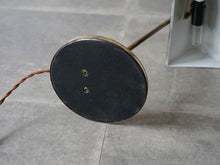 画像をギャラリービューアに読み込む, デンマークデザインのヴィンテージランプランプ 真鍮のスタンドライト 卓上照明 ライトの土台の裏面