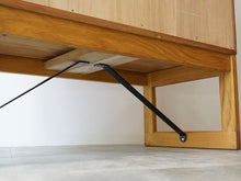 画像をギャラリービューアに読み込む, ボーエモーエンセンのチェスト 引き出し北欧 Børge Mogensen Øresund Chest 脚と底面を支える金属