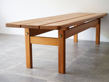 画像をギャラリービューアに読み込む, Børge Mogensen “Asserbo” Bench