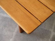 画像をギャラリービューアに読み込む, Børge Mogensen “Asserbo” Bench