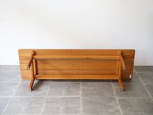 画像をギャラリービューアに読み込む, Børge Mogensen “Asserbo” Bench