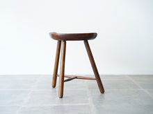 画像をギャラリービューアに読み込む, 北欧デザインのスツール 1960年代製ビンテージスツール アンティークのスツール シューメーカーチェア スツールの側面