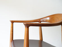 画像をギャラリービューアに読み込む, ハンスJウェグナー ザチェア Hans J Wegner JH503 The Chair アームチェアのレザーの座面とウォルナットの肘掛け
