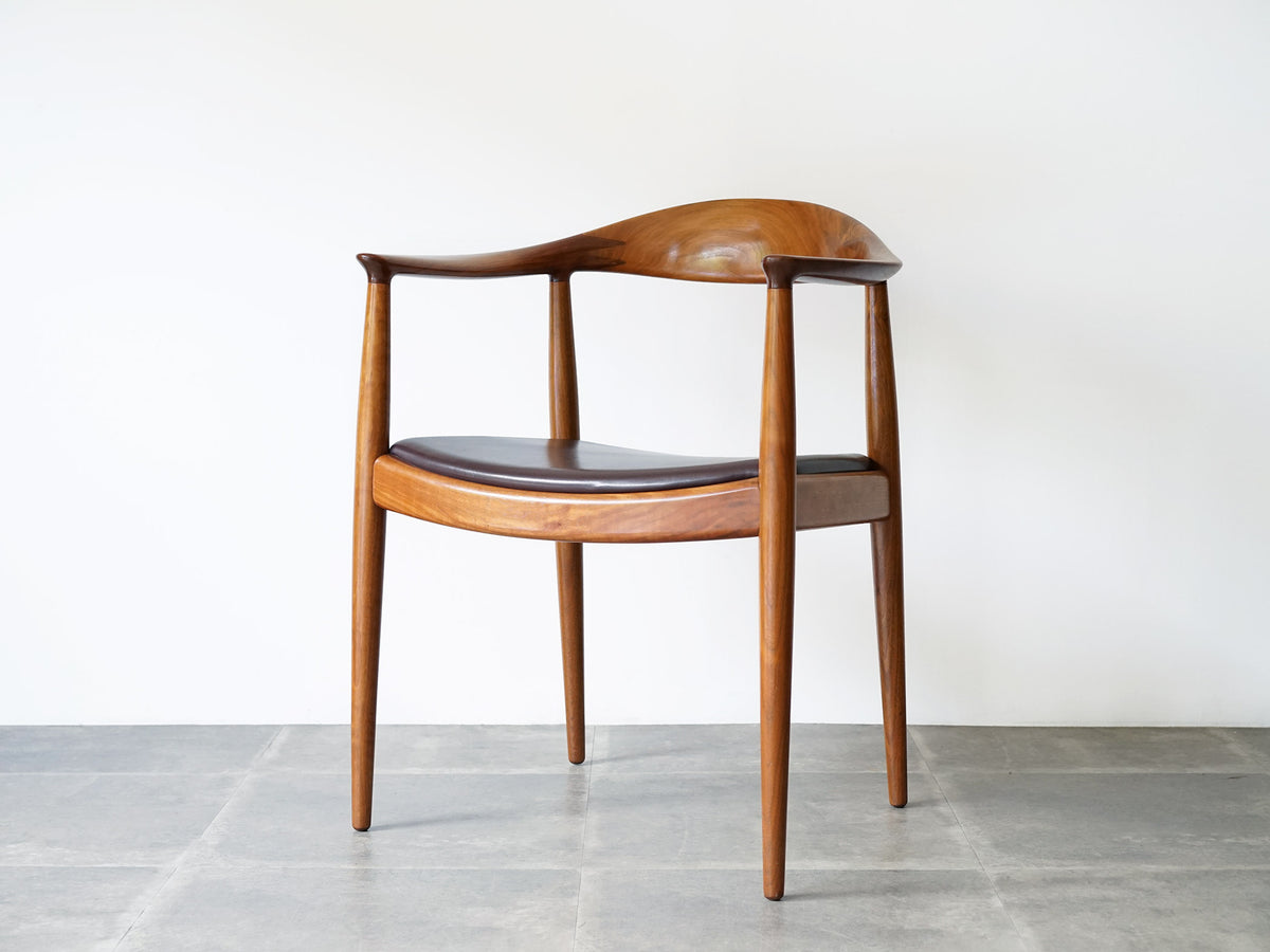 Hans J. Wegner（ハンスJ.ウェグナー) JH503 ザチェア ウォルナット