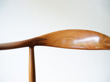 画像をギャラリービューアに読み込む, ハンスJウェグナー ザチェア Hans J Wegner JH503 The Chair アームチェアのレザーの座面とウォルナットの肘掛け背もたれ