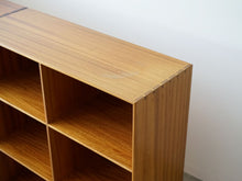 画像をギャラリービューアに読み込む, モーエンス・コッホのブックケース 本棚 Mogens Koch Bookcases マホガニー無垢材の棚の天面