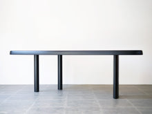 画像をギャラリービューアに読み込む, シャルロット・ペリアンのテーブル 自由な形シリーズ Charlotte Perriand Forme Libre Table 大きなダイニングテーブル デザイナーズテーブル テーブルの真横から