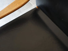 画像をギャラリービューアに読み込む, Per-Olof Scotte Premiär69 Chair OLD IKEA オールドイケア ビンテージチェア スウェーデン 北欧デザインのアームチェア 黒革の座面