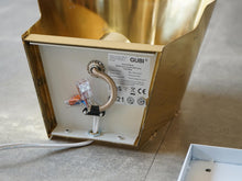 画像をギャラリービューアに読み込む, Paavo Tynell Model 9464 Wall lamps gubi パーヴォテュネル 真鍮のウォールランプ 照明の内部