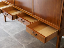 画像をギャラリービューアに読み込む, Jacob Kjær Sideboard