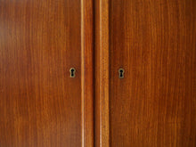 画像をギャラリービューアに読み込む, Jacob Kjær Sideboard