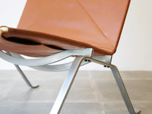 画像をギャラリービューアに読み込む, Poul Kjærholm PK22 Chair leather ekc vintage ポールケアホルム イージーチェア EKC製ヴィンテージ レザー 椅子のフレーム
