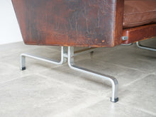 画像をギャラリービューアに読み込む, ポール・ケアホルムのEKC製ソファ Poul Kjærholm PK31 Sofa ケアホルムのソファのクロムスチールの脚