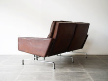 画像をギャラリービューアに読み込む, ポール・ケアホルムのEKC製ソファ Poul Kjærholm PK31 Sofa 二人掛けソファの背面