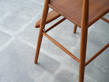 画像をギャラリービューアに読み込む, ナナディッツェル 子ども用椅子 Nanna Ditzel Model 115 Children's chair 椅子のフットレストの金具(正規品ではない)