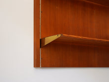 画像をギャラリービューアに読み込む, フィンユール ボヴィルケ製のウォールユニット 北欧ヴィンテージ 壁付け棚 Finn Juhl BO71 Bovirke wall shelving system 棚の下部 シミなどあります