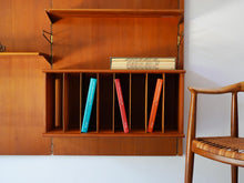 画像をギャラリービューアに読み込む, フィンユール ボヴィルケ製のウォールユニット 北欧ヴィンテージ 壁付け棚 Finn Juhl BO71 Bovirke wall shelving system レコードラックだが本も収納できる