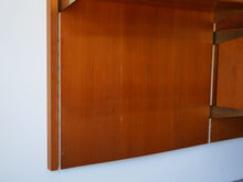 画像をギャラリービューアに読み込む, フィンユール ボヴィルケ製のウォールユニット 北欧ヴィンテージ 壁付け棚 Finn Juhl BO71 Bovirke wall shelving systemパイン材の壁面 傷など多数