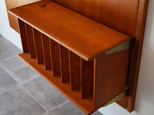 画像をギャラリービューアに読み込む, フィンユール ボヴィルケ製のウォールユニット 北欧ヴィンテージ 壁付け棚 Finn Juhl BO71 Bovirke wall shelving system おそらくDIYされたレコードラック